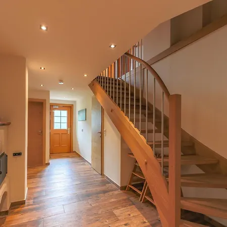 بيت للعطل Rustic In Near Area, Cleaning Included ميترسل